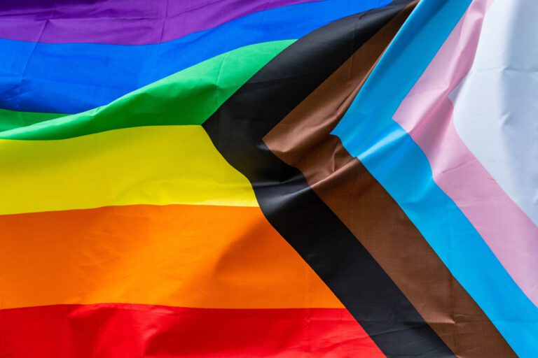 Zeichen gegen Diskriminierung – Künstlerische Regenbögen für mehr Toleranz